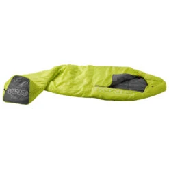 OMM Mountain Raid 233 - Synthetic Sleeping Bag -Outdoor Equipment Series omm mountain raid 233 synthetic sleeping bag detail 3