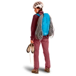 Ortovox Trad Zero 18 - Climbing Backpack 12 Ortovox Trad Zero 18 - Climbing Backpack -Outdoor Equipment Series ortovox trad zero 18 climbing backpack detail 3